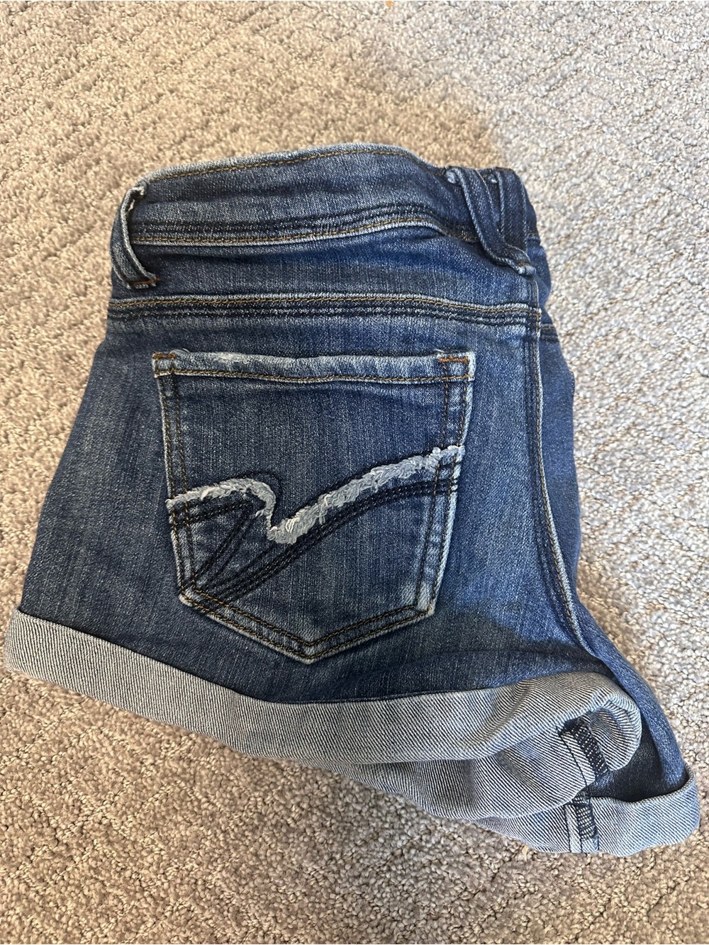 Vanilla Star Women's Blue Dark Wash Denim Cuffed Shorts Size 7 5-Pocket Button - Picture 4 of 4